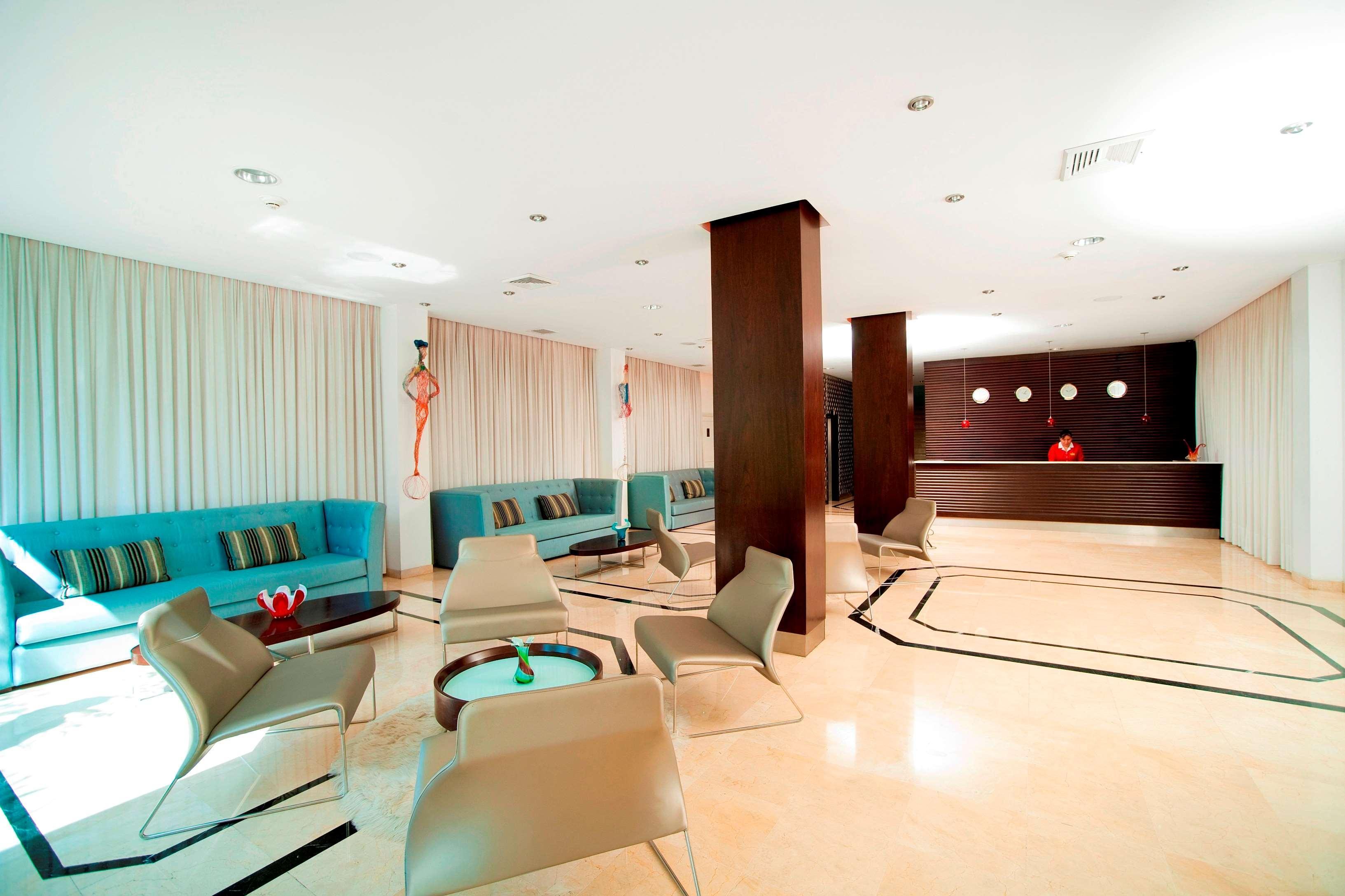 Radisson San Isidro Hotel & Suites Lima Interior photo