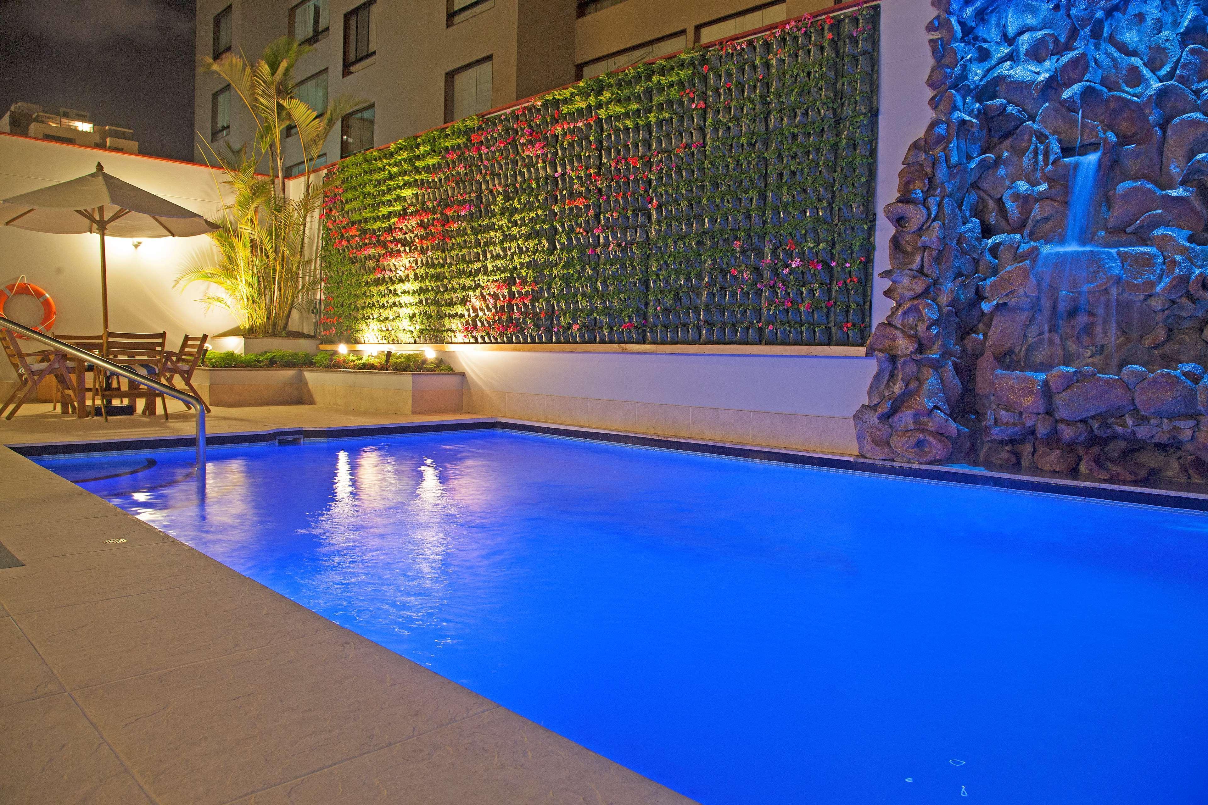 Radisson San Isidro Hotel & Suites Lima Exterior photo